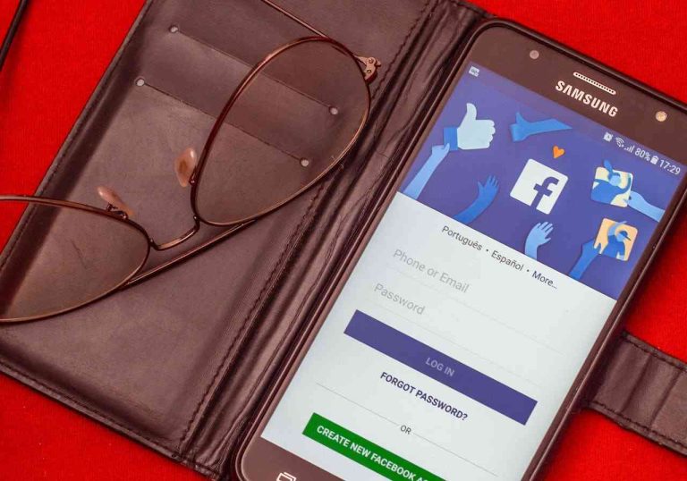 Fb Status In Hindi | NEW फेसबुक स्टेटस हिंदी 2024 fb-status-in-hindi